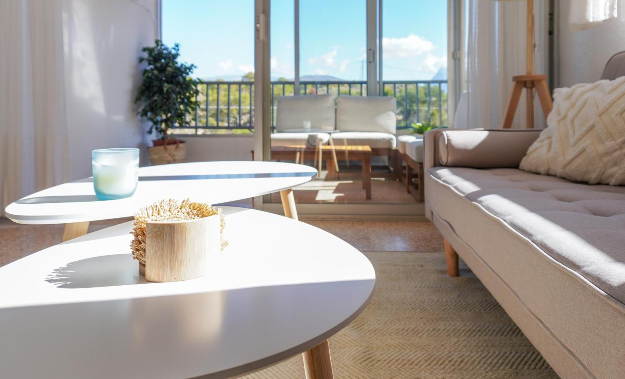 Apartamento Con Piscina En Villajoyosa By Bebalmy Bagian luar foto